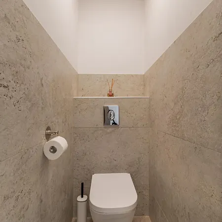 Rentplanet - Borowska Appartamento